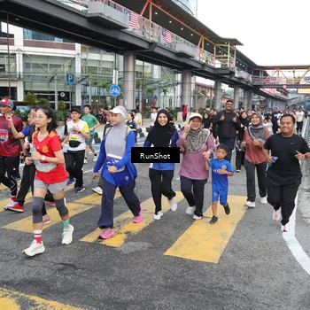 Runner Photo 4509524