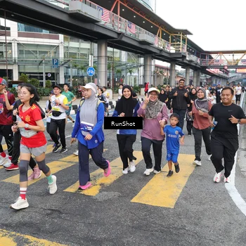 Runner Photo 4509525