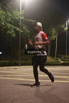 Runner Photo 4509546