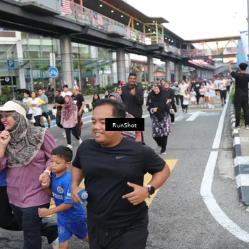 Runner Photo 4509626