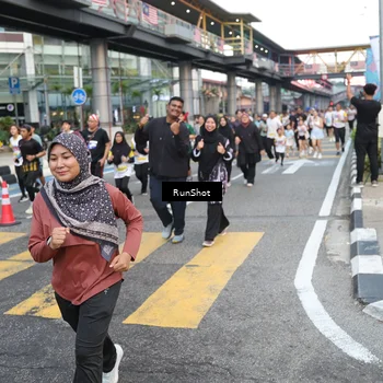 Runner Photo 4509697