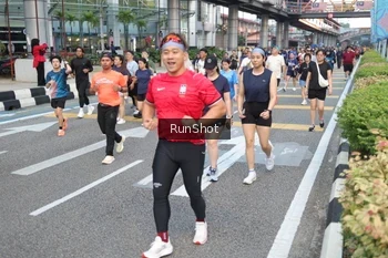 Runner Photo 4509706