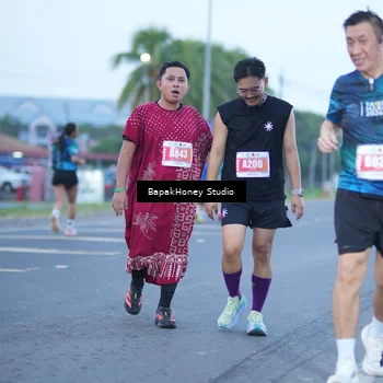 Runner Photo 4509815