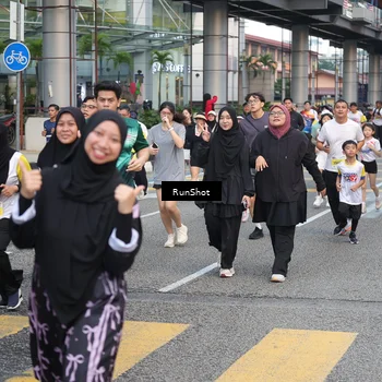 Runner Photo 4509824