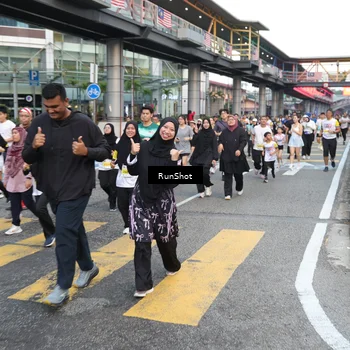 Runner Photo 4509833