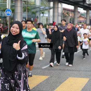 Runner Photo 4509835