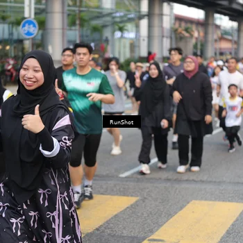 Runner Photo 4509868