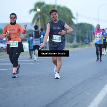 Runner Photo 4509883