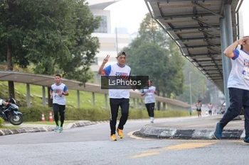 Runner Photo 4509900