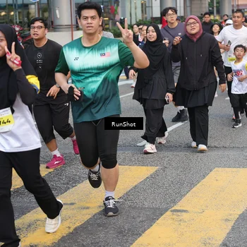 Runner Photo 4509901