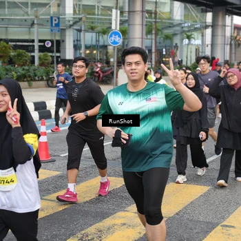 Runner Photo 4509949