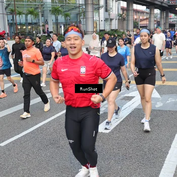 Runner Photo 4510002