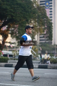 Runner Photo 4510090