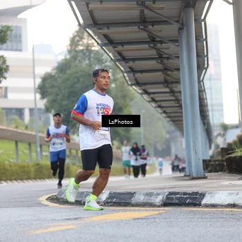 Runner Photo 4510146