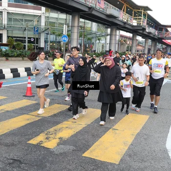 Runner Photo 4510158