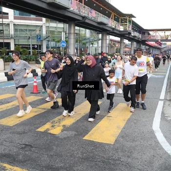 Runner Photo 4510160