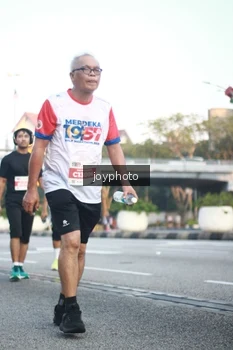 Runner Photo 4510195