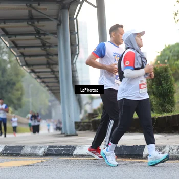 Runner Photo 4510203