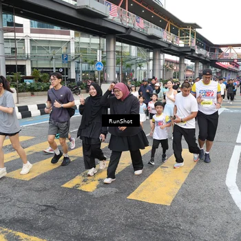 Runner Photo 4510214
