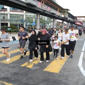 Runner Photo 4510247