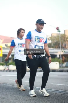 Runner Photo 4510280