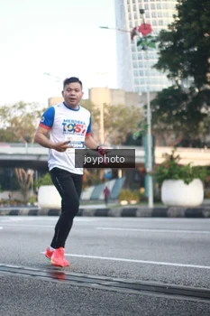 Runner Photo 4510297