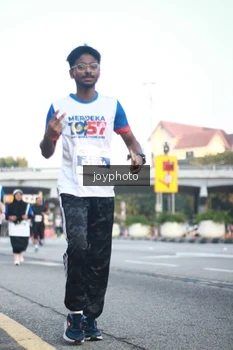 Runner Photo 4510303