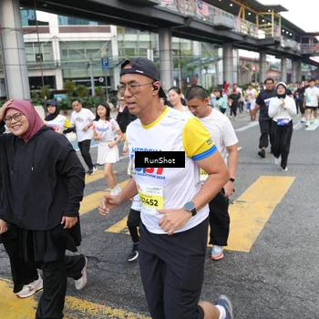 Runner Photo 4510395