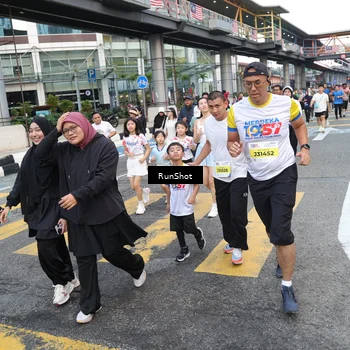 Runner Photo 4510420