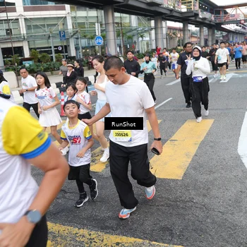 Runner Photo 4510464