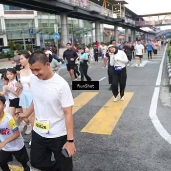Runner Photo 4510465