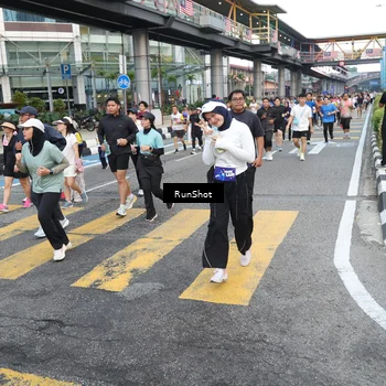 Runner Photo 4510517