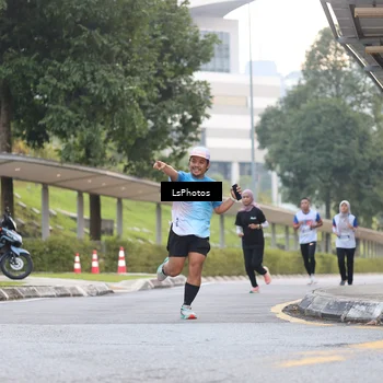 Runner Photo 4510603