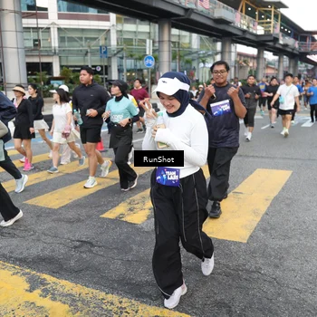 Runner Photo 4510606