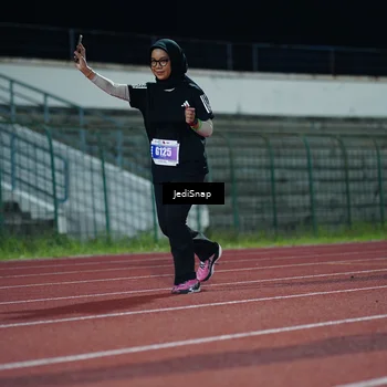 Runner Photo 4510720