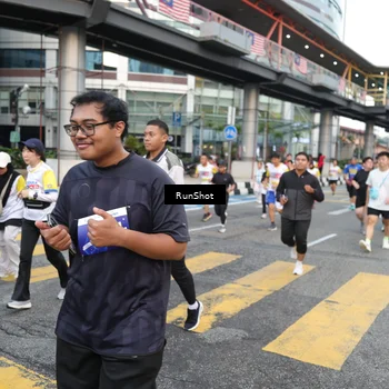 Runner Photo 4510733