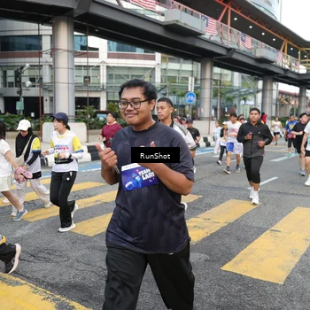 Runner Photo 4510781