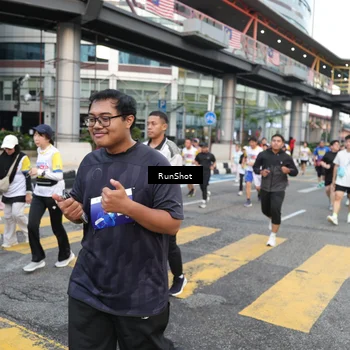 Runner Photo 4510831