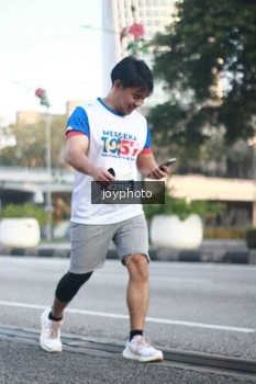 Runner Photo 4510876