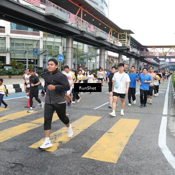 Runner Photo 4510881