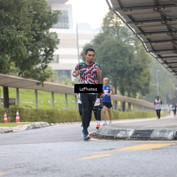 Runner Photo 4510883