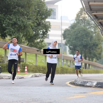 Runner Photo 4510930