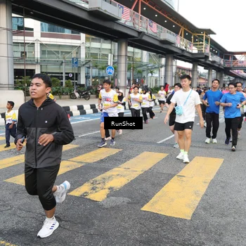 Runner Photo 4510933