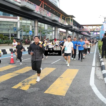 Runner Photo 4510939