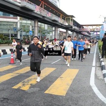 Runner Photo 4511013
