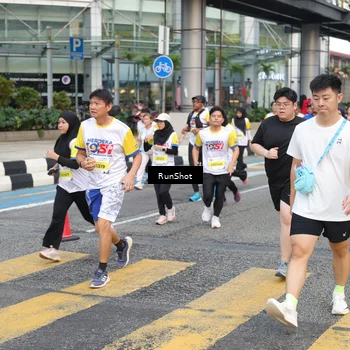 Runner Photo 4511018