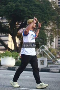 Runner Photo 4511053