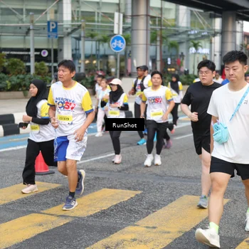 Runner Photo 4511104