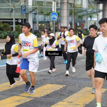 Runner Photo 4511105