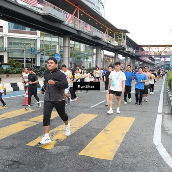 Runner Photo 4511131